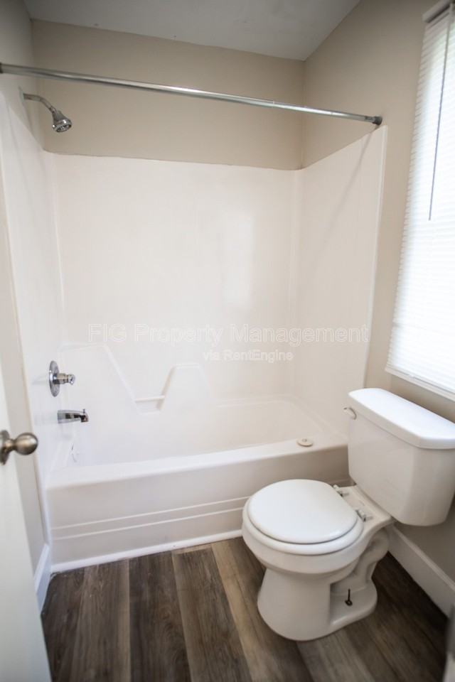 2311 Holbrook Dr #6 - Photo 5 of 7