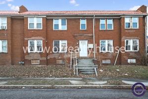 featured image of 416 Maumee Ave #D
