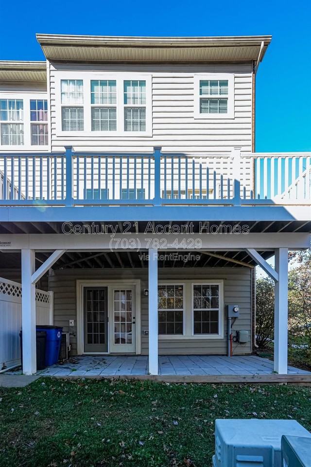 23515 Forest Haven Way - Photo 4 of 50