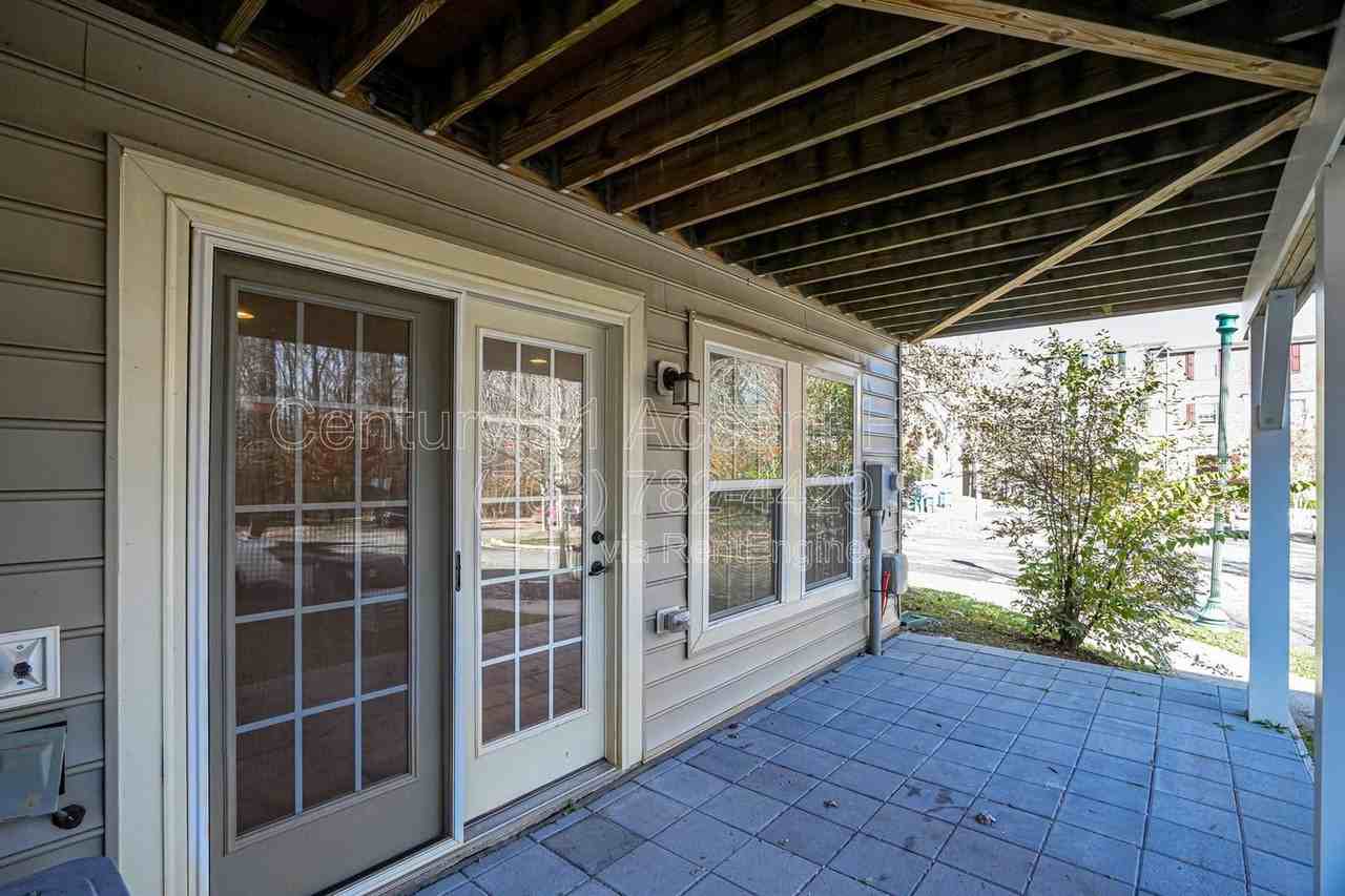 23515 Forest Haven Way - Photo 6 of 50