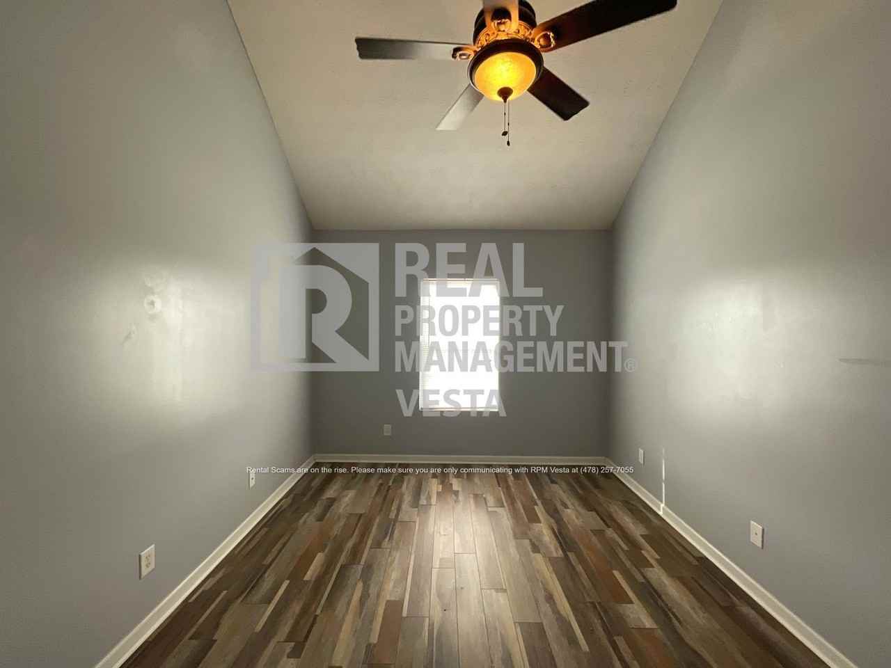 222 Cody Dr - Photo 6 of 18