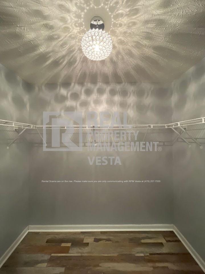 222 Cody Dr - Photo 7 of 18