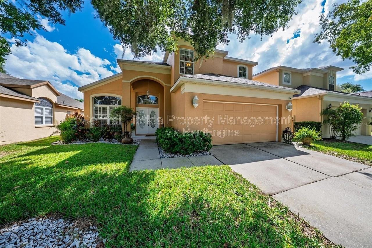 1400 Holly Glen Run - Photo 4 of 50