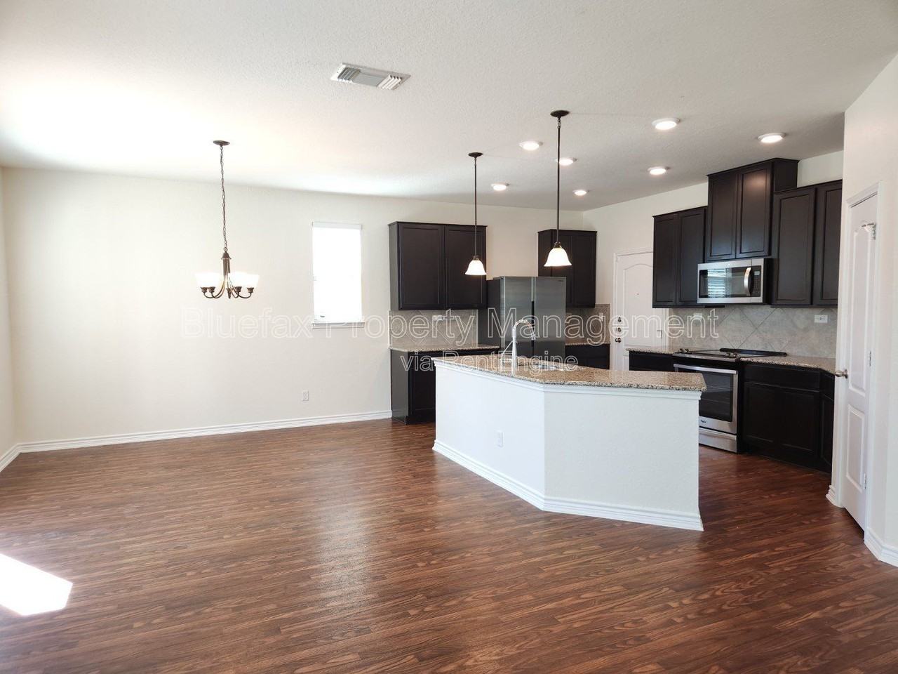 3306 Putnam Flds - Photo 7 of 34