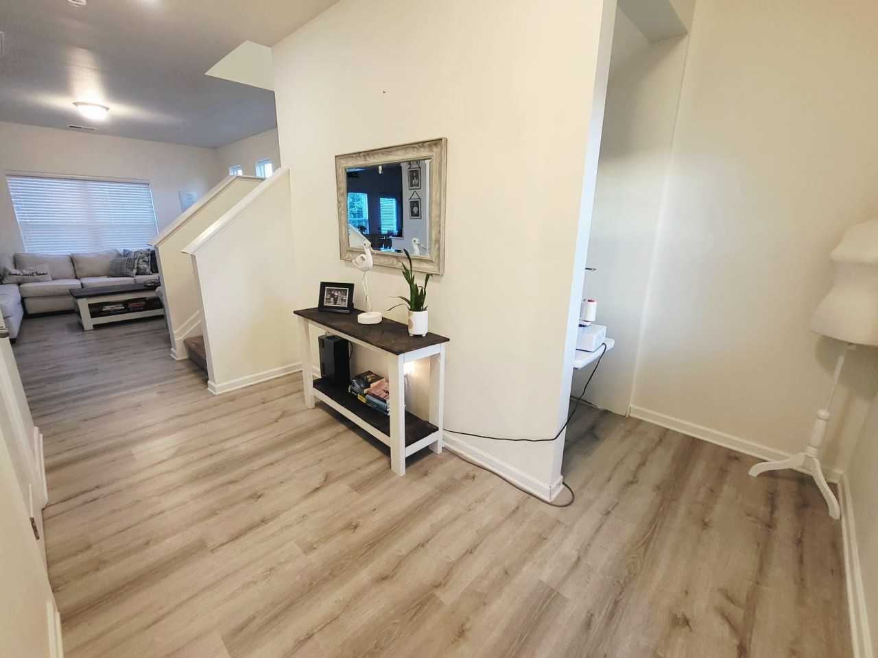 366 Crandon Rd - Photo 4 of 25