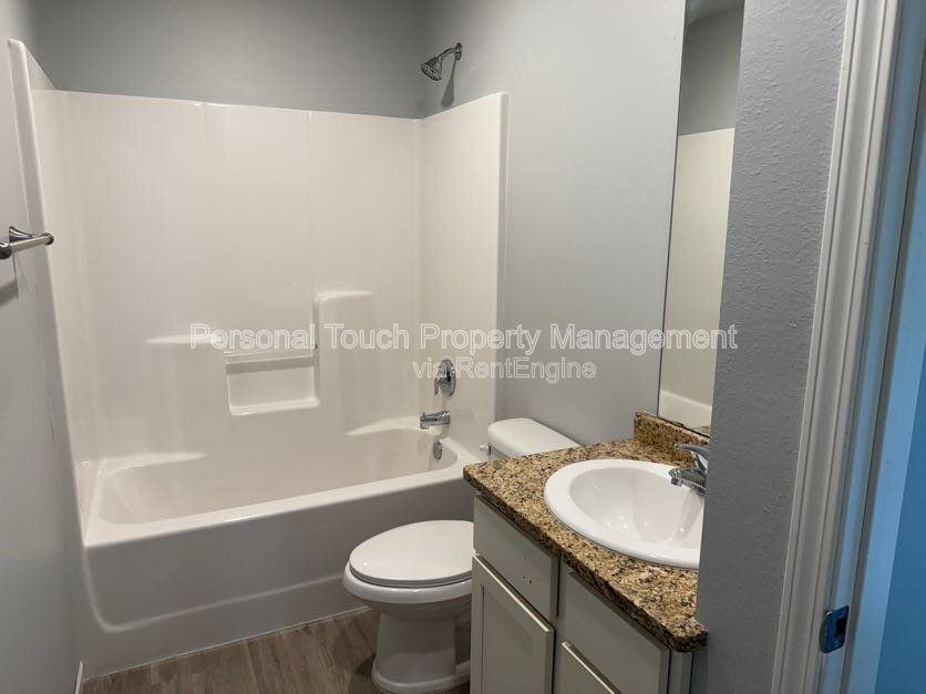 802 7th Ave S #2 - Photo 6 of 21