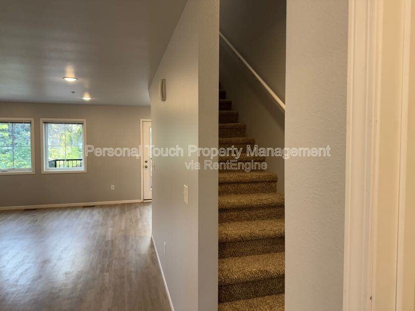 802 7th Ave S #2 - Photo 7 of 21