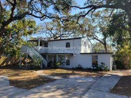 featured image of 643 Wisteria Ct #D