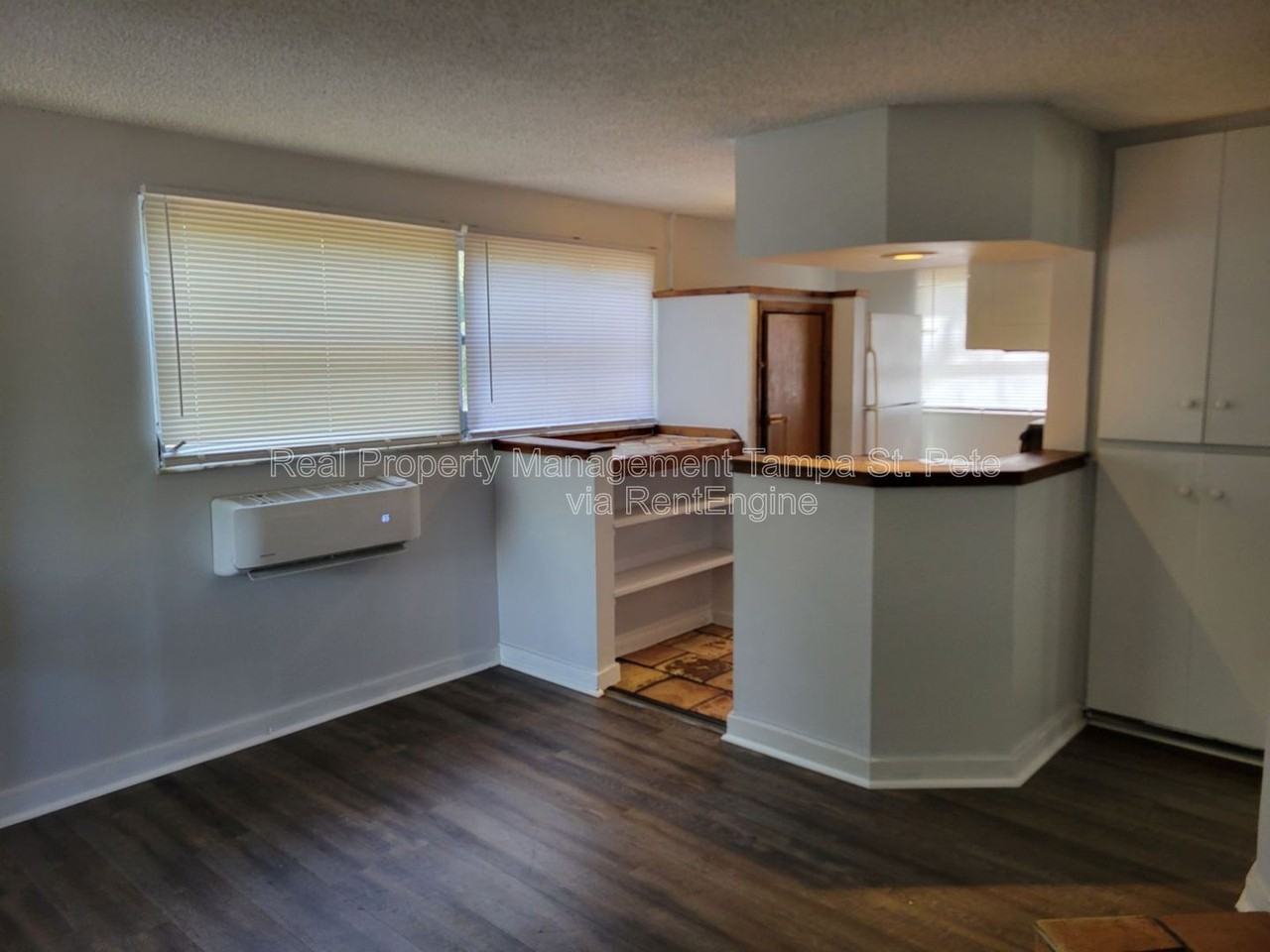 643 Wisteria Ct #D - Photo 7 of 19