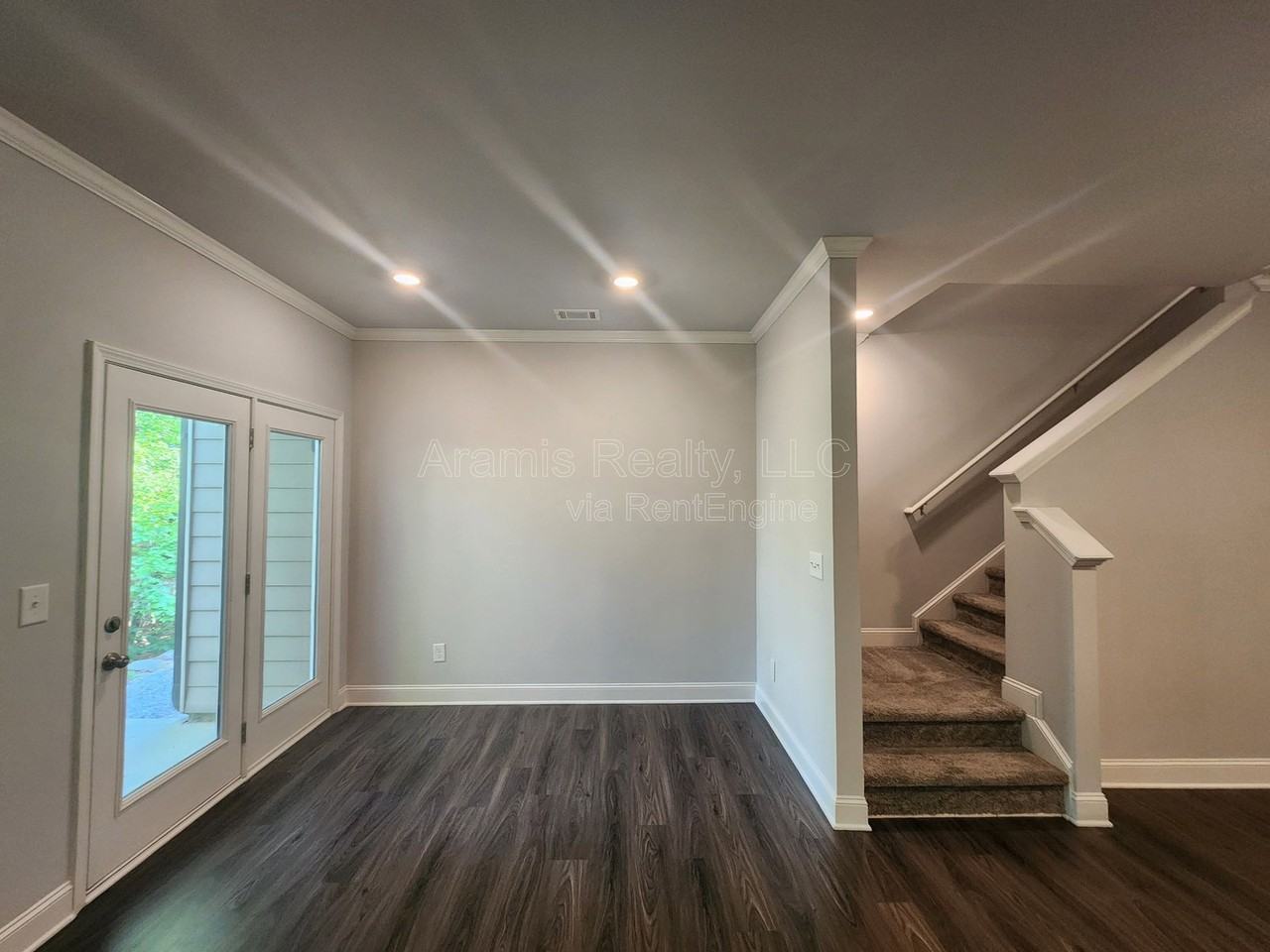 2079 Pinnacle Walk Dr - Photo 4 of 12