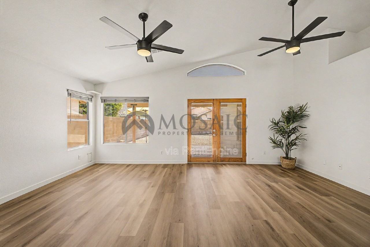 1271 W Gail Dr - Photo 6 of 31