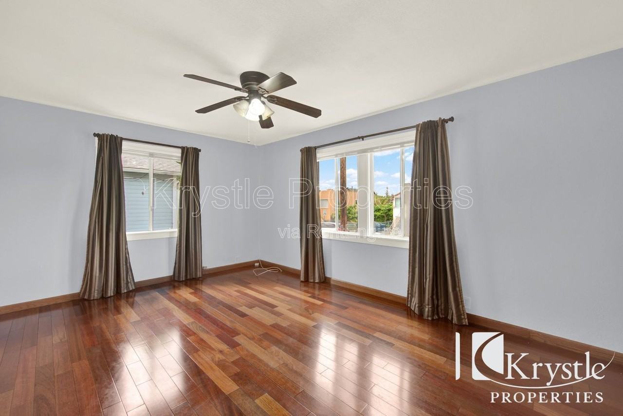 153 Vaqueros Ave - Photo 7 of 19