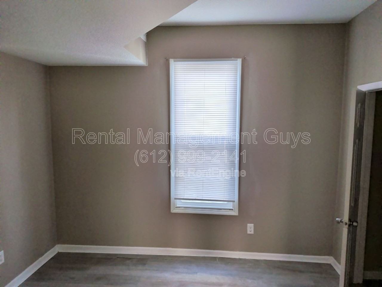 2935 Aldrich Ave N #1 - Photo 4 of 9