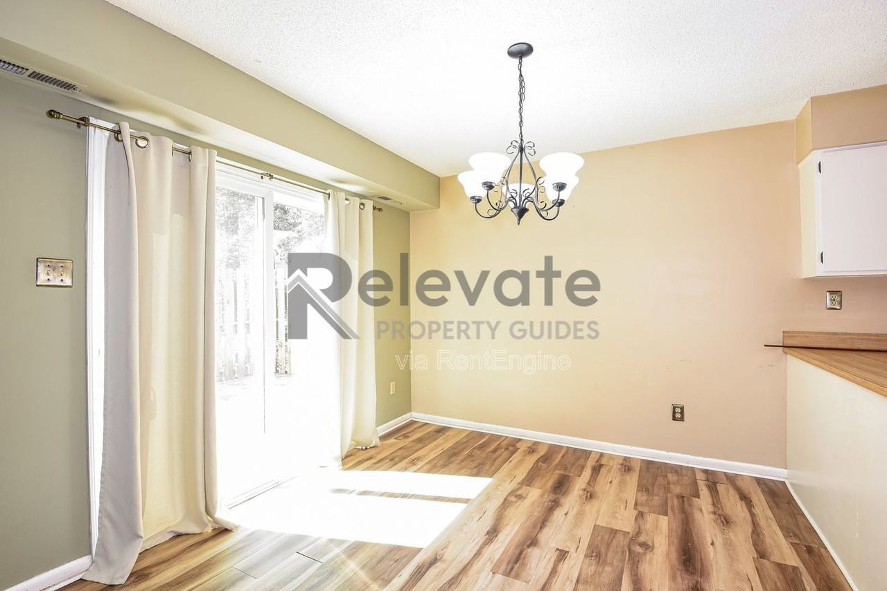 1844 Ivystone Dr - Photo 5 of 20