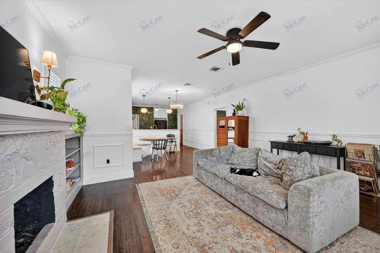 3320 Ryan Ave - Photo 5 of 21