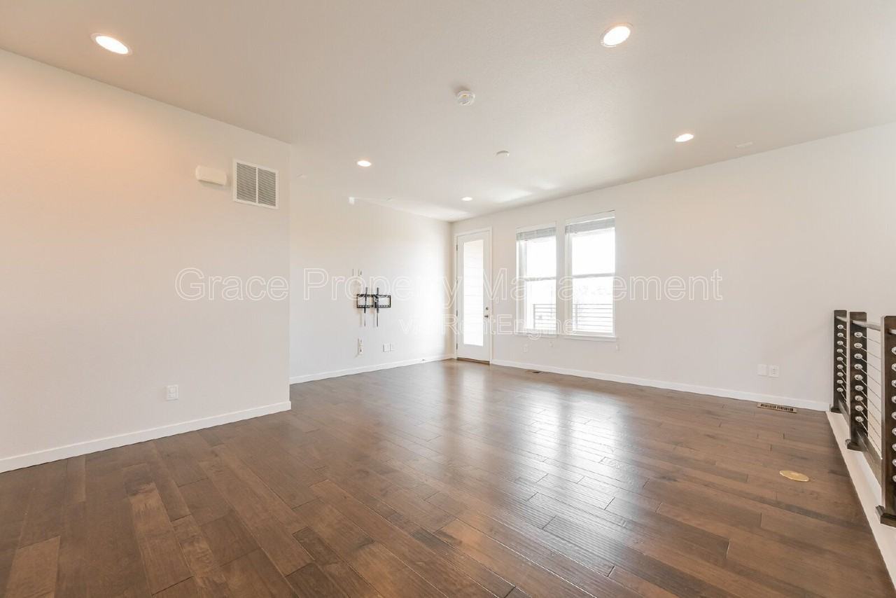 3603 Mykonos Dr - Photo 2 of 22