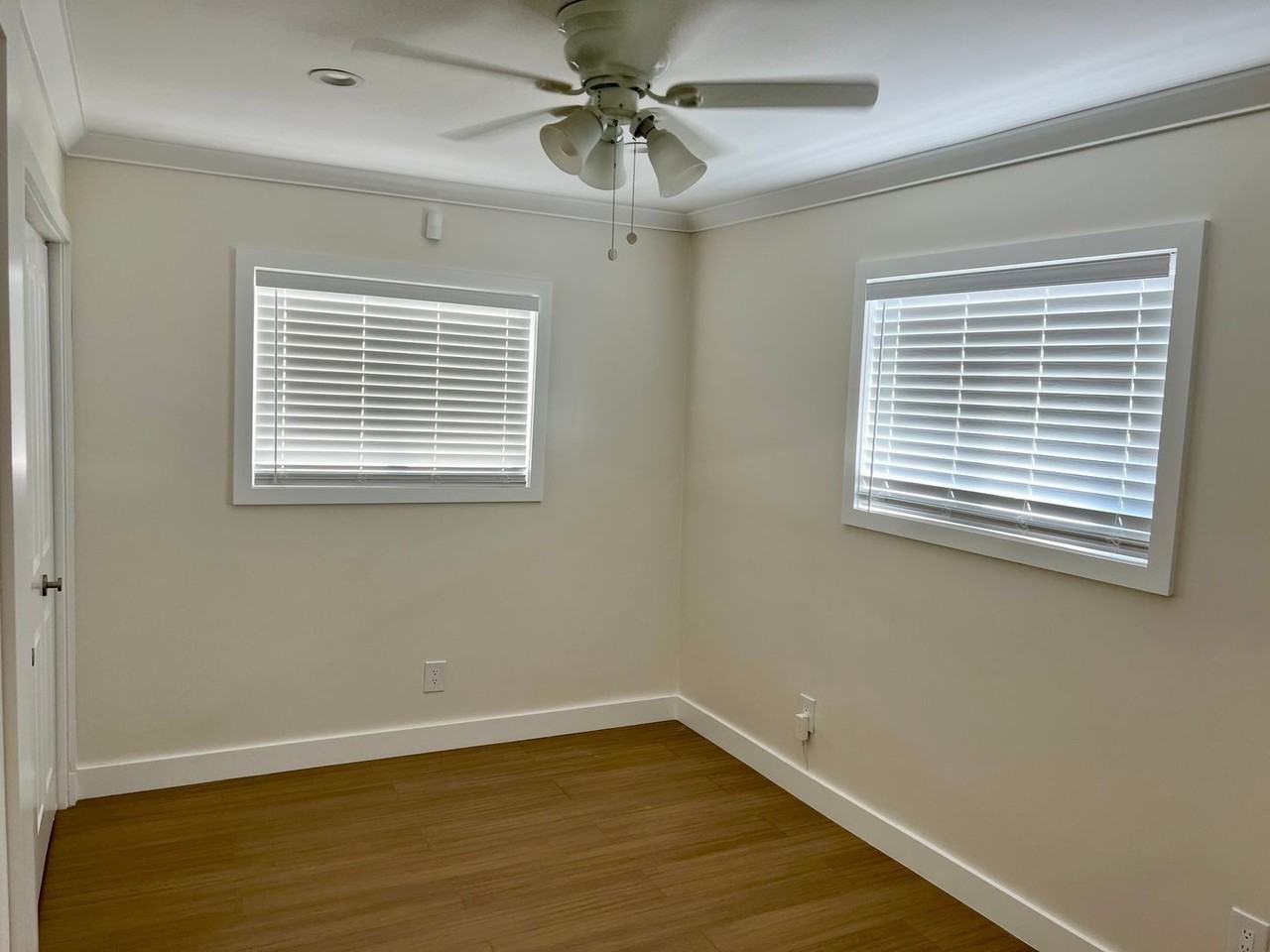 2134 E Wayside St - Photo 5 of 16