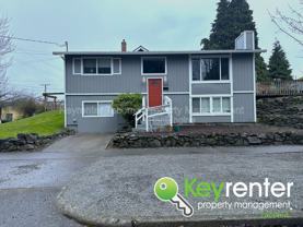 2215 N Madison St - Photo 1 of 1