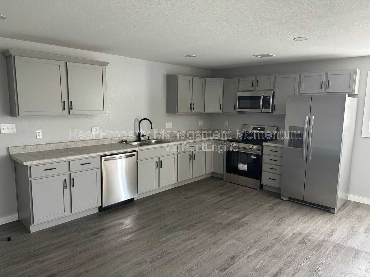 12588 Kentucky Rd - Photo 5 of 11