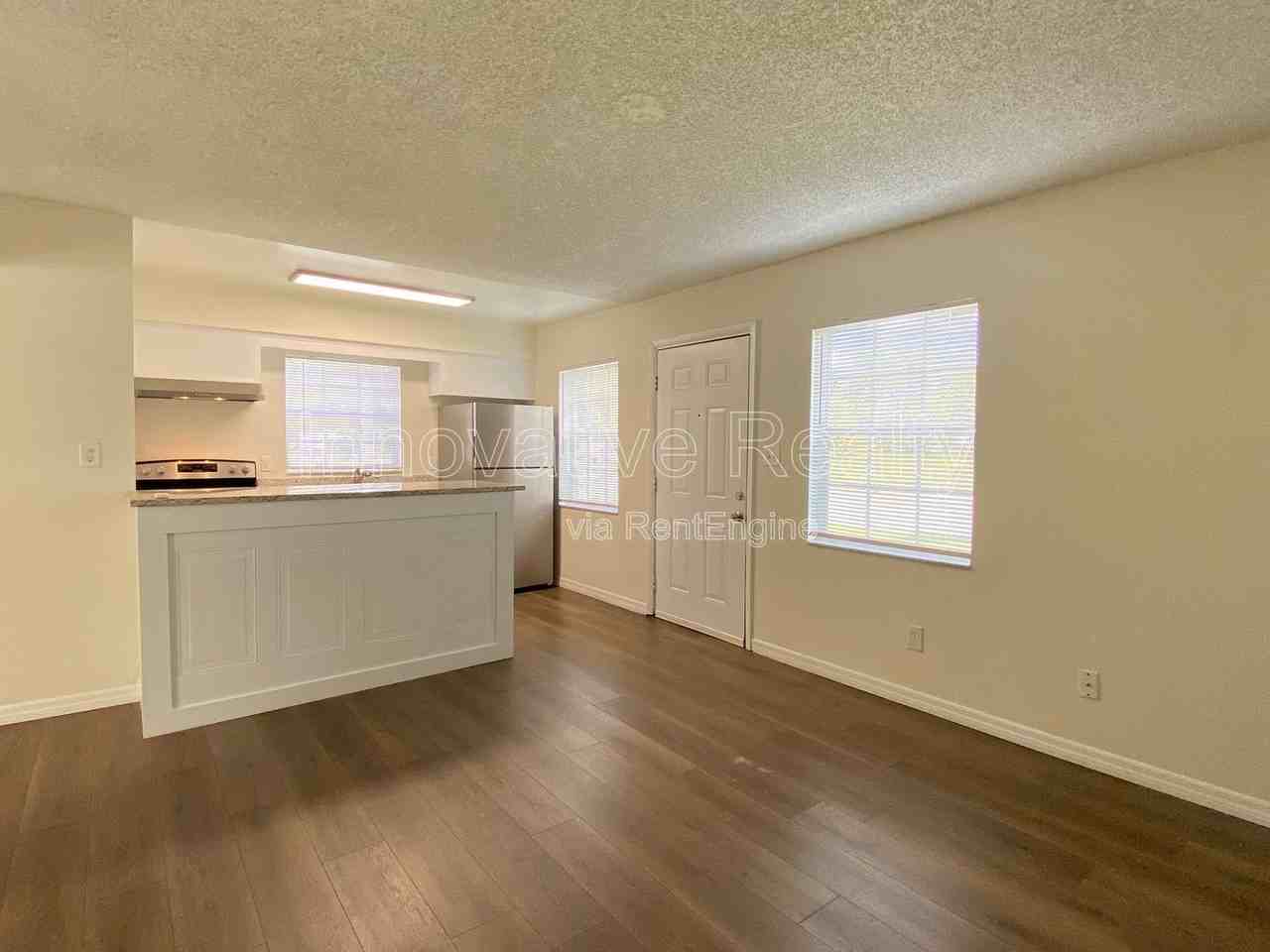 5236 Davisson Ave - Photo 4 of 13