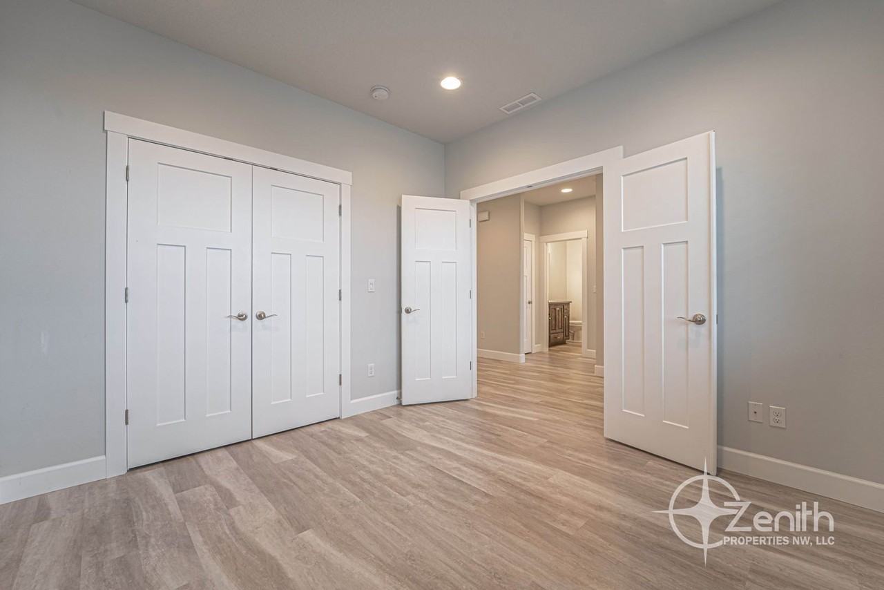 134 Zephyr Dr - Photo 7 of 43
