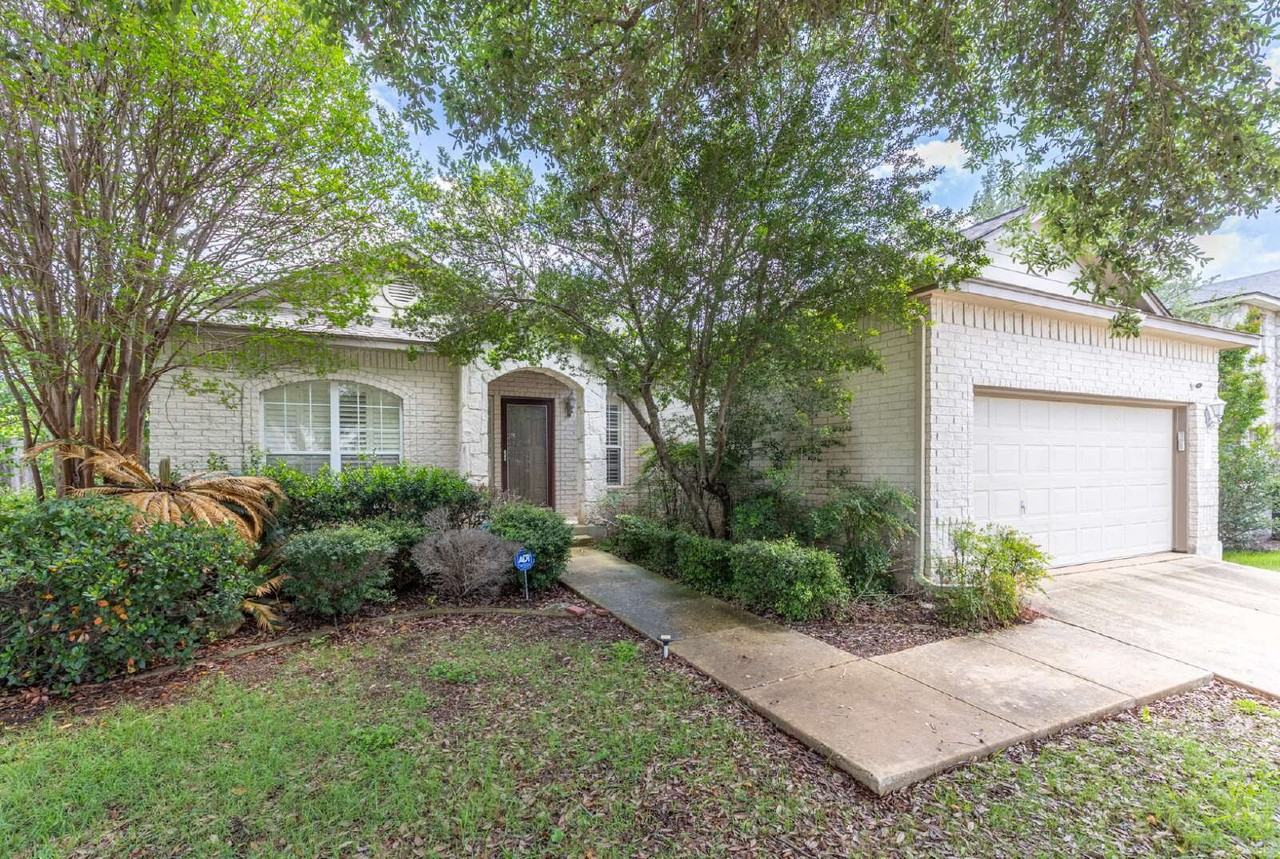 4710 Shavano Bark - Photo 2 of 38