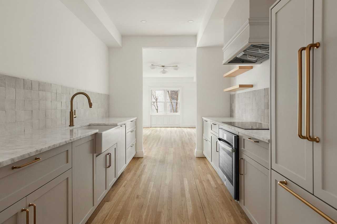 206 Malcolm X Blvd #1 - Photo 3 of 13
