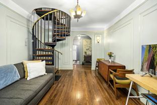 461 W 44th St #1A2G - Photo 1 of 1