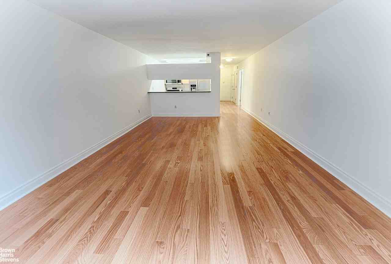 1760 2nd Ave #4C - Photo 3 of 10
