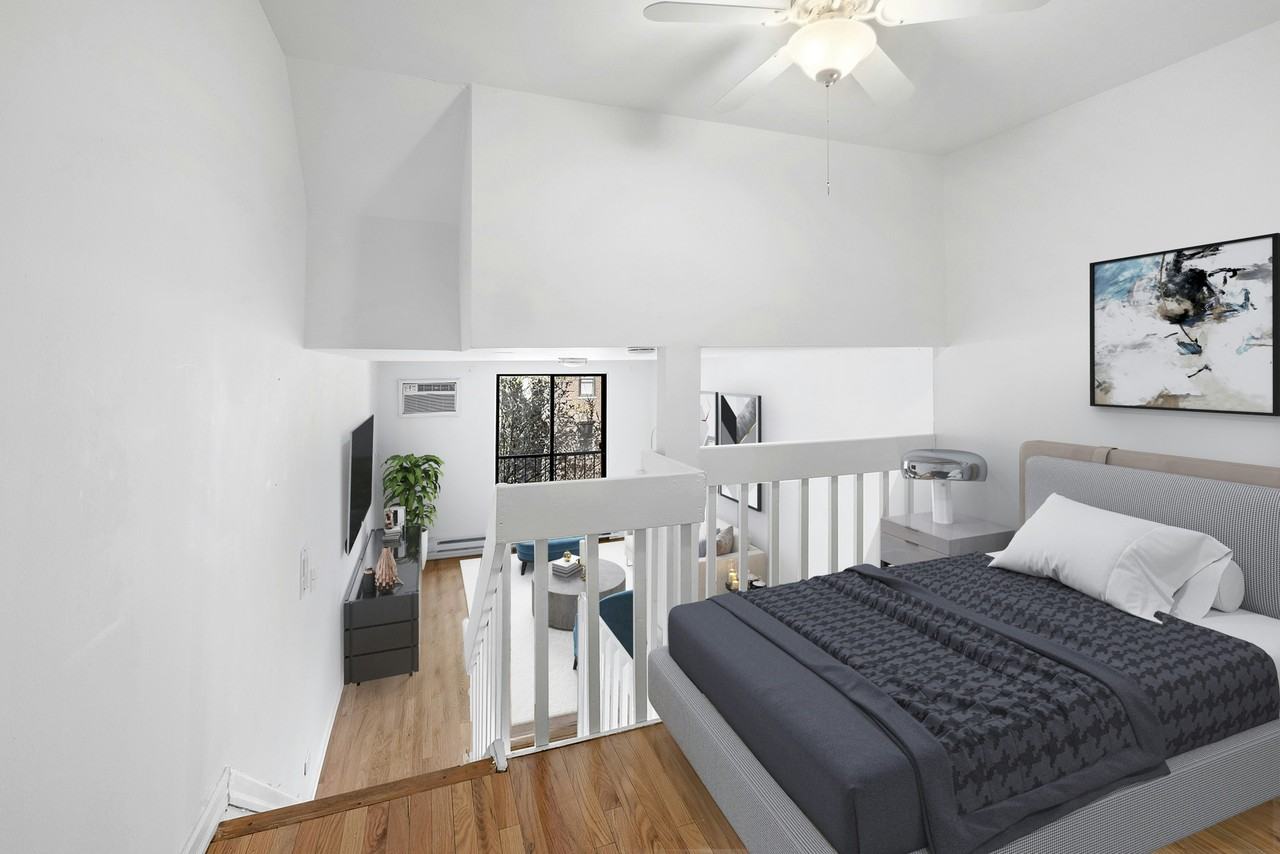 134 E 22nd St #201 - Photo 4 of 5