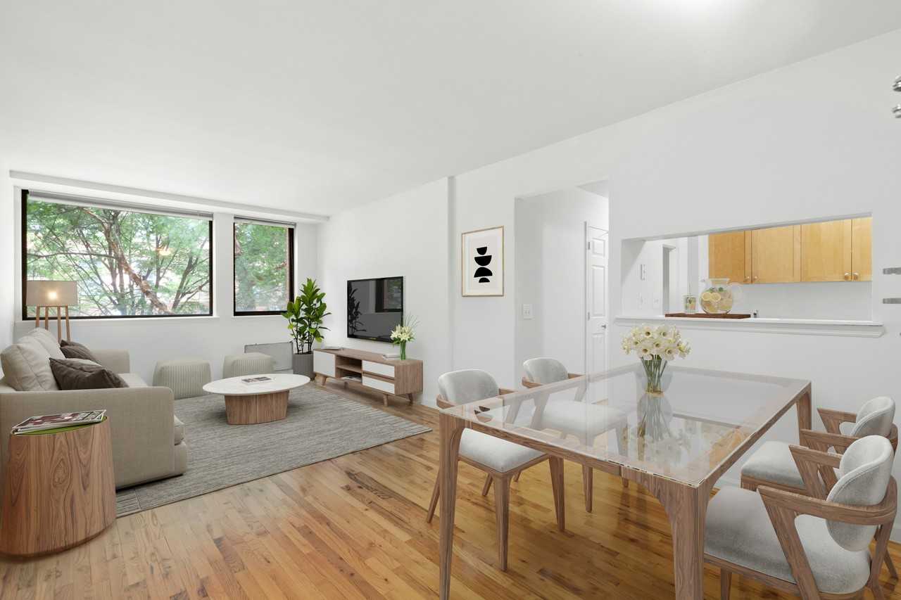 279 W 117th St #2B