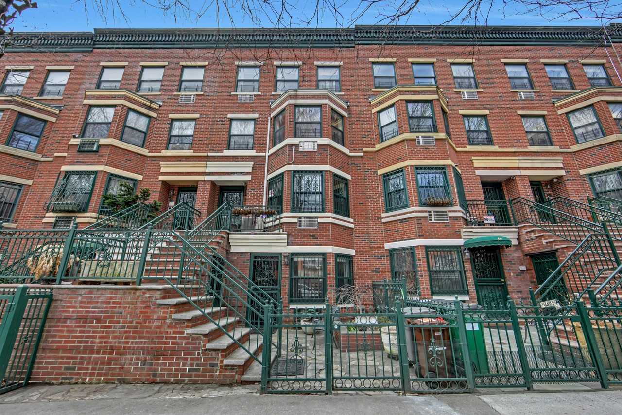 66 E 119th St #1