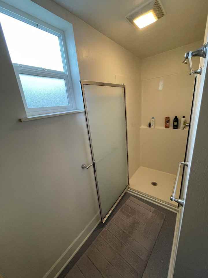 1871 E 19th Ave - Photo 7 of 23