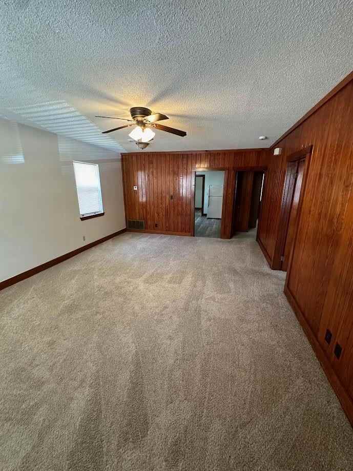 324 Michael Ct - Photo 3 of 12