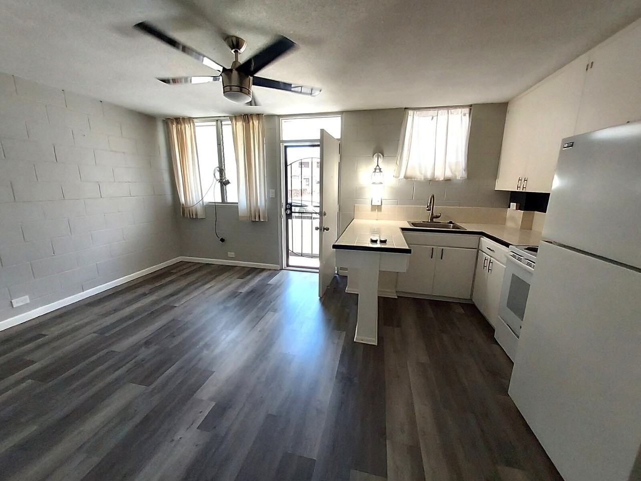 1329 Kaihee St - Photo 6 of 11