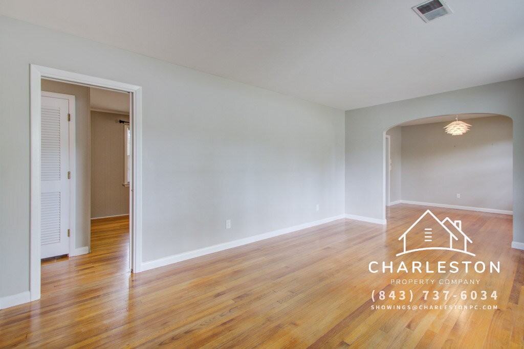 1502 Woodcrest Ave - Photo 3 of 27