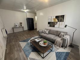 featured image of 813 N University St #2