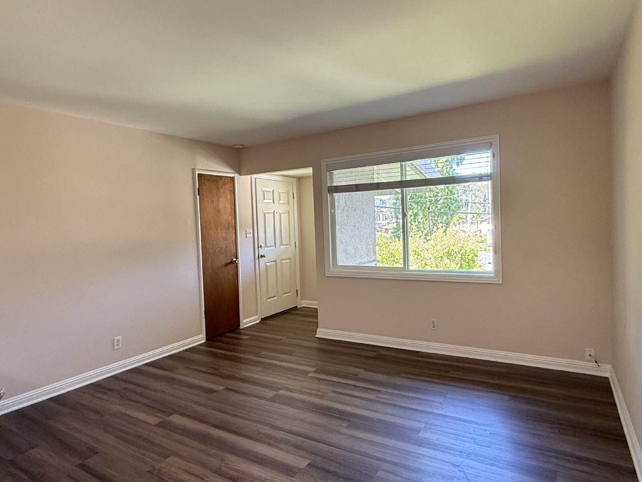 100 Belvedere Dr #7 - Photo 4 of 14