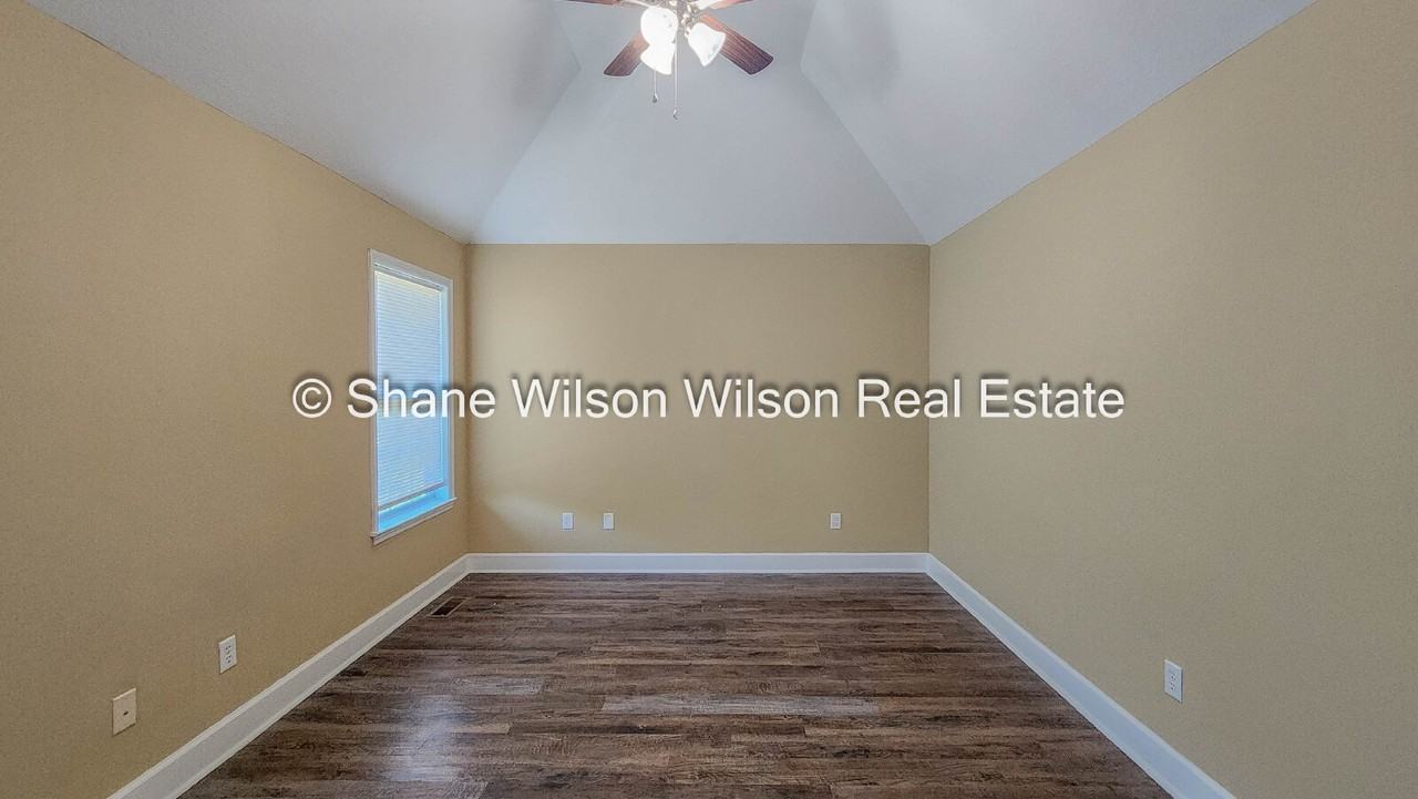 110 2nd St - Photo 6 of 14