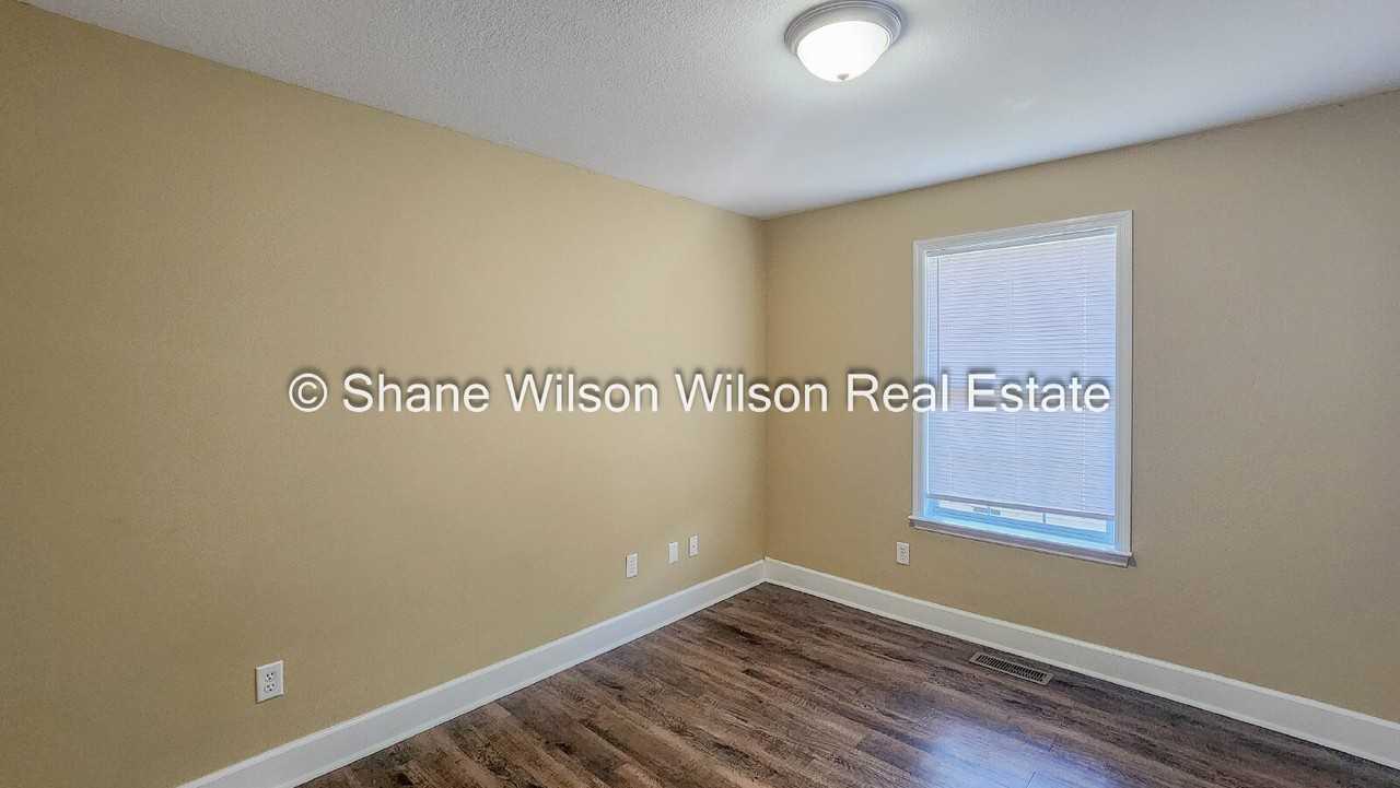 110 2nd St - Photo 7 of 14