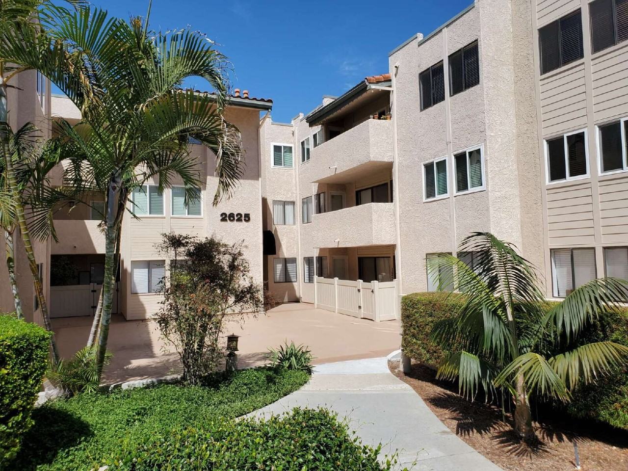 2625 Pirineos Way #323
