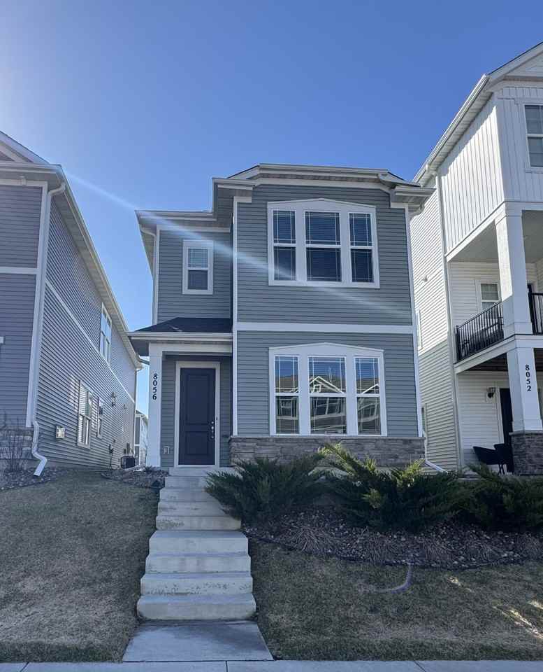 8056 Central Park Way N - Photo 2 of 25