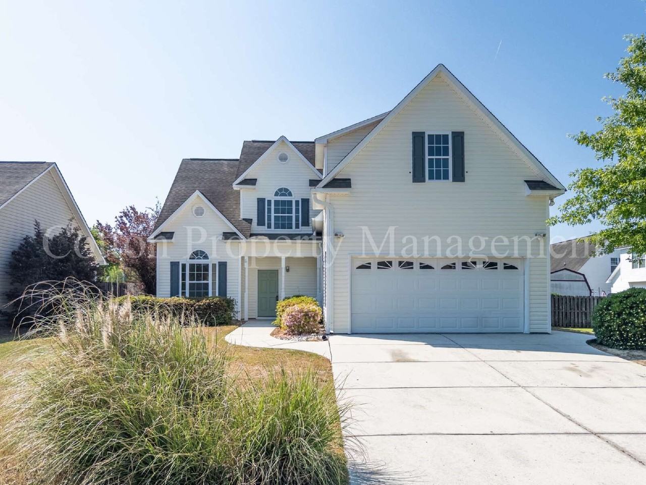 448 Vallie Ln - Photo 4 of 44