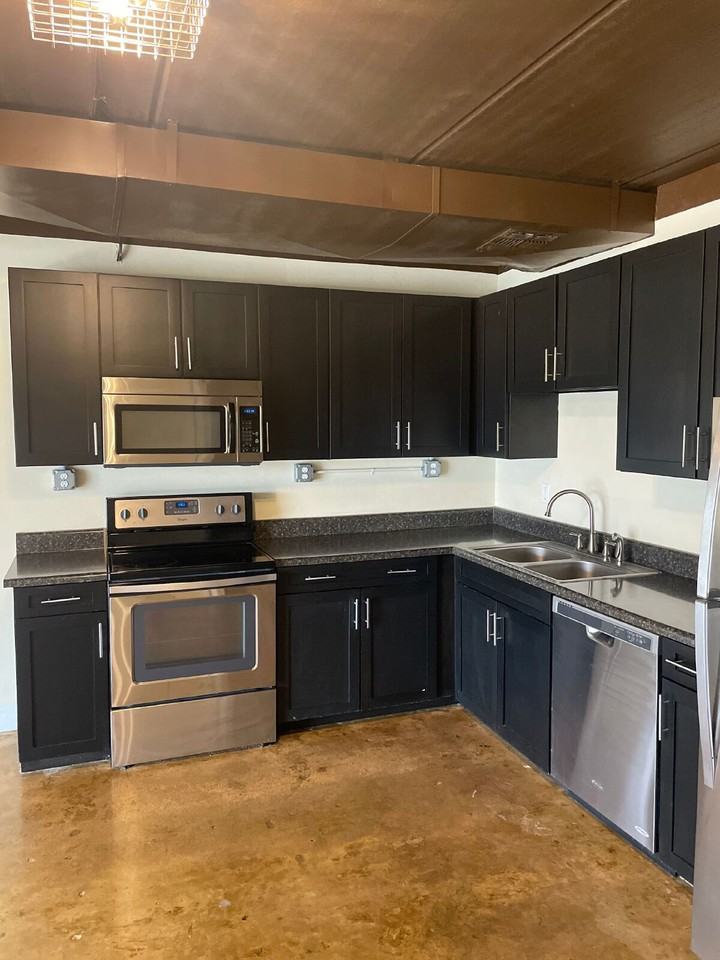 310 Blount St - Photo 2 of 15