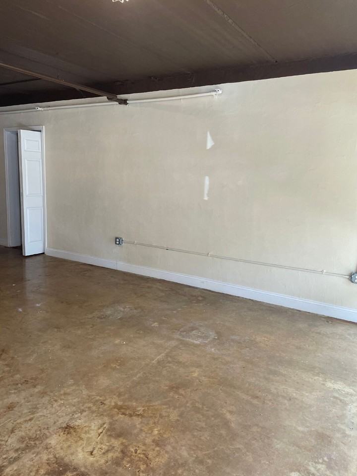 310 Blount St - Photo 6 of 15