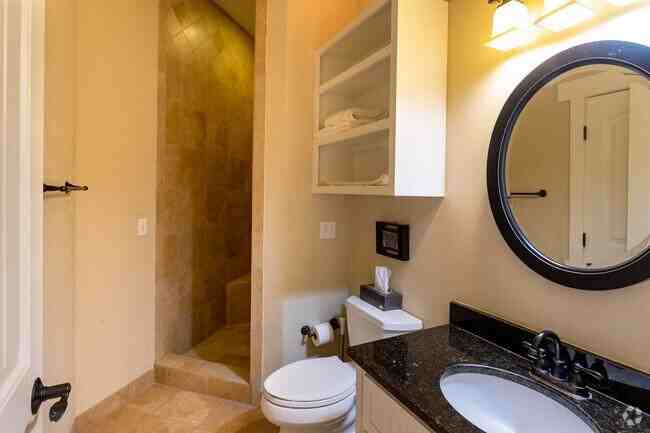 1317 Hancock Ct - Photo 6 of 26