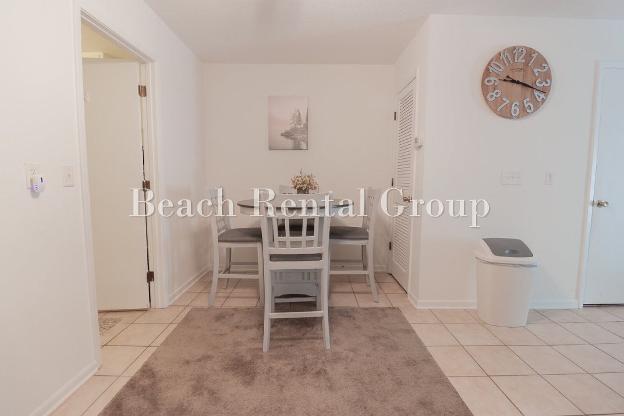 1707 Edge Dr #C - Photo 6 of 18