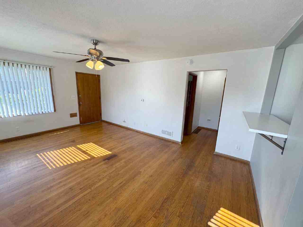 8133 Ne Beech St - Photo 4 of 8