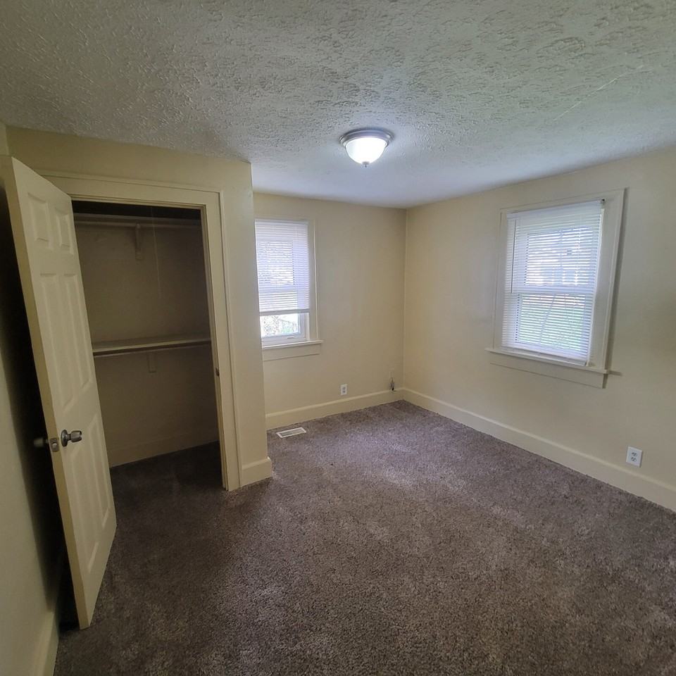 4618 Mcguire Ct - Photo 6 of 6