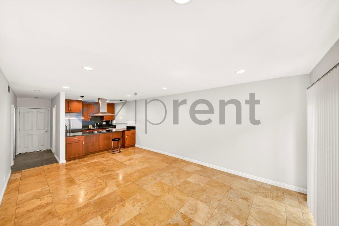 14335 Huston St #C - Photo 4 of 20